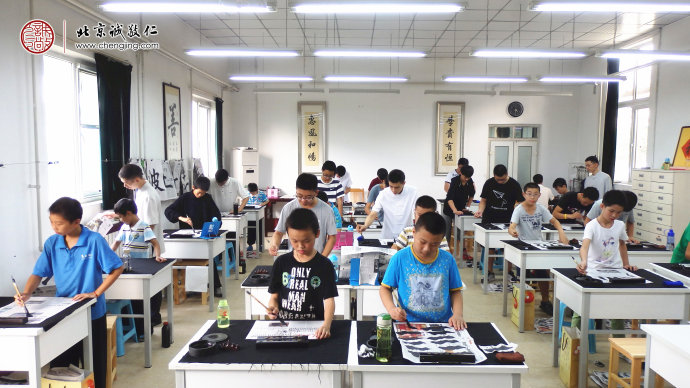 書法一班，書法學習帶來內心的寧靜和諧，在靜定中體會人生真諦。