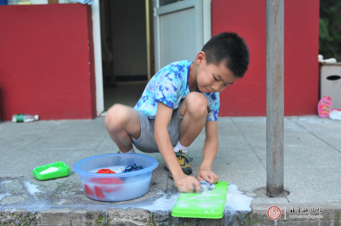 怎樣又快又好又節省地洗衣服，是我們的學習目標。