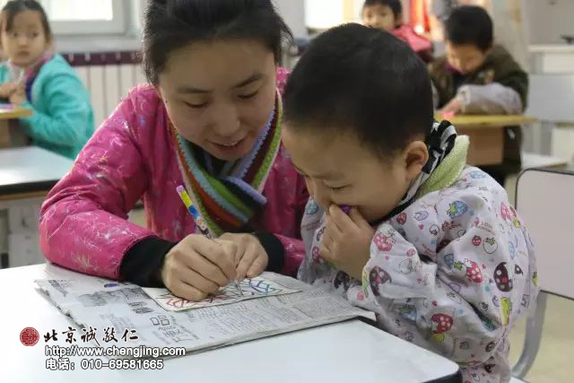 彩繪是我的最愛 可以多彩一會兒嗎？！