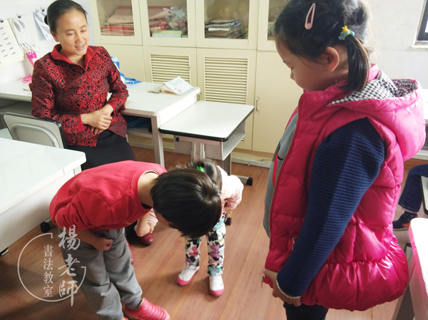 通過(guò)角色扮演 活用經(jīng)典 